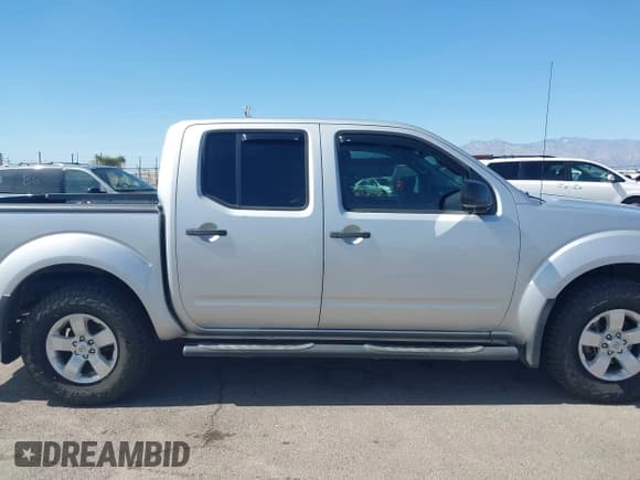 ✅ 2012 Nissan Frontier SV • VIN: 1N6AD0EV9CC440411 • Lot: 42889002. Wystawiony na IAAI z przebiegiem 117 688 mil. Bezpłatny archiwum sprzedaży aukcyjnych z USA i szczegółowy raport historii pojazdu na DreamBid. Zdjęcie 13.
