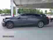 2018 Chevrolet Malibu LT z VIN 1G1ZD5ST3JF175821, wystawiony jako IAAI lot #43226436 z przebiegiem 167 996 mil mil oraz . Historia ofert i sprzedaży dostępna na DreamBid. Obrazek 14.
