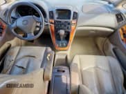 ✅ 2000 Lexus RX 300 • VIN: JT6GF10U5Y0073549 • Lot: 81023395. Listed on Copart with 219,263 mi. Free auction sales archive from the USA and detailed vehicle history report at DreamBid. Image 8.