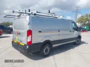 ✅ 2023 Ford Transit Cargo • VIN: 1FTYE1Y84PKB66265 • Lot: 41675685. Wystawiony na IAAI z przebiegiem 3 608 mil. Bezpłatny archiwum sprzedaży aukcyjnych z USA i szczegółowy raport historii pojazdu na DreamBid. Zdjęcie 4.