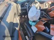 ✅ 2011 Dodge Challenger R/T Classic • VIN: 2B3CJ5DT7BH574199 • Lot: 71106265. Wystawiony na Copart z przebiegiem Nie podano. Bezpłatny archiwum sprzedaży aukcyjnych z USA i szczegółowy raport historii pojazdu na DreamBid. Zdjęcie 8.