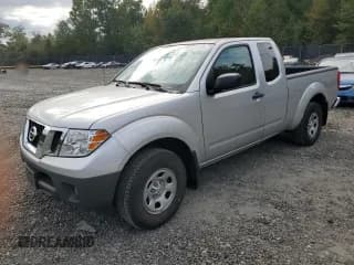 ✅ 2018 Nissan Frontier S • VIN: 1N6BD0CT5JN702187 • Лот: 85651705. Опубликован ранее на Copart с пробегом 46 691 миль. Бесплатный доступ к архиву аукционных продаж из США и подробный отчёт об истории автомобиля на DreamBid. Изображение 1.