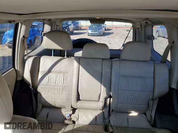 ✅ 2006 Mitsubishi Montero Limited • VIN: JA4MW51S76J000863 • Lot: 46956135. Wystawiony na Copart z przebiegiem 161 800 mil. Bezpłatny archiwum sprzedaży aukcyjnych z USA i szczegółowy raport historii pojazdu na DreamBid. Zdjęcie 10.