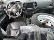 ✅ 2019 Jeep Cherokee Limited • VIN: 1C4PJMDN6KD292676 • Lot: 52232215. Wystawiony na Copart z przebiegiem 109 903 mil. Bezpłatny archiwum sprzedaży aukcyjnych z USA i szczegółowy raport historii pojazdu na DreamBid. Zdjęcie 8.