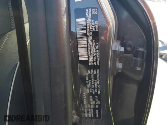 ✅ 2017 FIAT 500X Trekking • VIN: ZFBCFYCBXHP556877 • Lot: 69477185. Wystawiony na Copart z przebiegiem 56 607 mil. Bezpłatny archiwum sprzedaży aukcyjnych z USA i szczegółowy raport historii pojazdu na DreamBid. Zdjęcie 12.