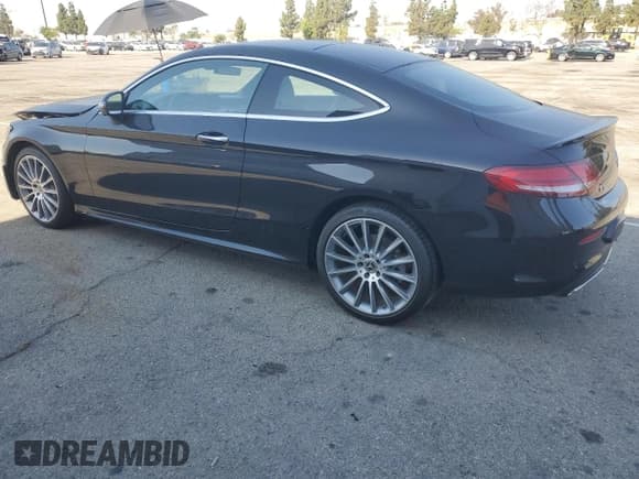 ✅ 2020 Mercedes-Benz C 300 • VIN: WDDWJ8DBXLF976523 • Lot: 54270915. Listed on Copart with 3,059 mi. Free auction sales archive from the USA and detailed vehicle history report at DreamBid. Image 2.