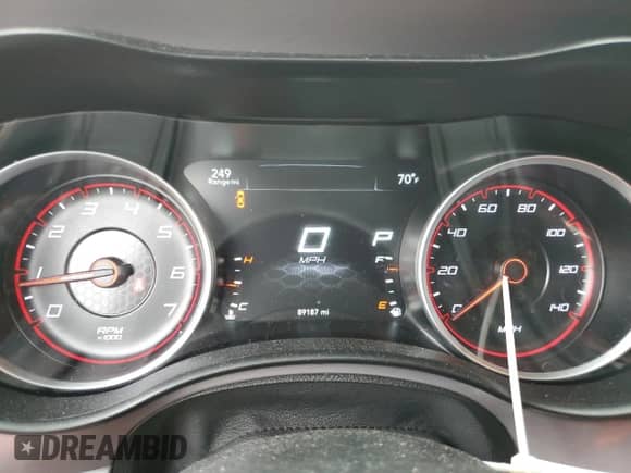 2022 Dodge Charger SXT with VIN 2C3CDXBG0NH197084, listed as a Copart auction lot 71043965 with 89,187 mi miles and Salvage title. Bid and sale history available at DreamBid. Image 9.