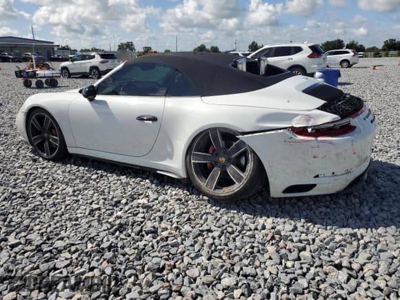 ✅ 2017 Porsche 911 Carrera S • VIN: WP0CB2A91HS154409 • Лот: 62453635. Опубликован ранее на Copart с пробегом 37 909 миль. Бесплатный доступ к архиву аукционных продаж из США и подробный отчёт об истории автомобиля на DreamBid. Изображение 2.