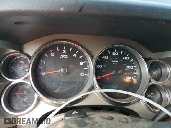 ✅ 2010 Chevrolet Silverado 1500 LT • VIN: 1GCSKSE30AZ119004 • Лот: 71615405. Опубликован ранее на Copart с пробегом 132 153 миль. Бесплатный доступ к архиву аукционных продаж из США и подробный отчёт об истории автомобиля на DreamBid. Изображение 9.