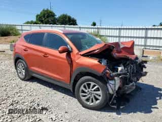 2016 Hyundai Tucson SE z VIN KM8J3CA45GU175289, wystawiony jako Copart lot #70486385 z przebiegiem Nie podano mil oraz Szkoda całkowita • Salvage title. Historia ofert i sprzedaży dostępna na DreamBid. Obrazek 4.