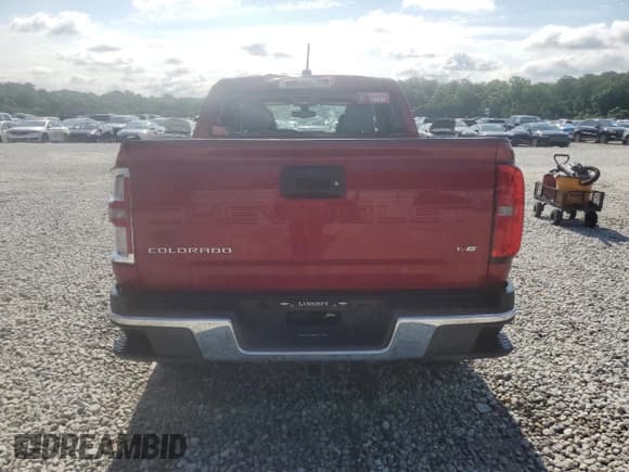 ✅ 2021 Chevrolet Colorado 2WD Work Truck • VIN: 1GCGSBEN1M1111410 • Lot: 59946025. Wystawiony na Copart z przebiegiem 77 753 mil. Bezpłatny archiwum sprzedaży aukcyjnych z USA i szczegółowy raport historii pojazdu na DreamBid. Zdjęcie 6.