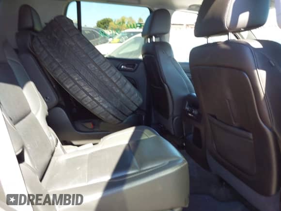 2015 Chevrolet Tahoe LTZ z VIN 1GNSCCKC4FR510792, wystawiony jako IAAI lot #43359343 z przebiegiem 215 235 mil mil oraz . Historia ofert i sprzedaży dostępna na DreamBid. Obrazek 8.