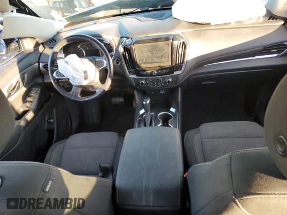 ✅ 2019 Chevrolet Traverse LT Cloth • VIN: 1GNERGKW9KJ318628 • Lot: 92712595. Wystawiony na Copart z przebiegiem 72 682 mil. Bezpłatny archiwum sprzedaży aukcyjnych z USA i szczegółowy raport historii pojazdu na DreamBid. Zdjęcie 8.