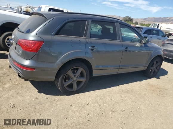 ✅ 2015 Audi Q7 Prestige • VIN: WA1WMAFE8FD004574 • Lot: 68303595. Listed on Copart with 134,790 mi. Free auction sales archive from the USA and detailed vehicle history report at DreamBid. Image 3.