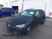 ✅ 2021 Mercedes-Benz GLC 300 • VIN: W1N0G8DB3MV286028 • Лот: 43506422. Опубликован ранее на IAAI с пробегом 84 611 миль. Бесплатный доступ к архиву аукционных продаж из США и подробный отчёт об истории автомобиля на DreamBid. Изображение 2.