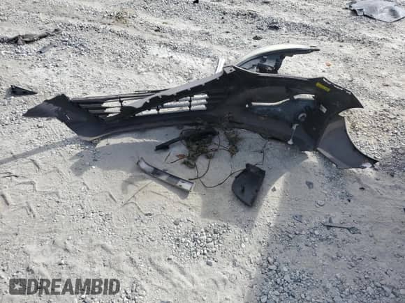 2005 Chevrolet Silverado 2500HD LS with VIN 1GCHK23285F943456, listed as a Copart auction lot 81920025 with 167,693 mi miles and Salvage title. Bid and sale history available at DreamBid. Image 12.