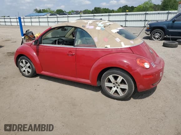✅ 2006 Volkswagen Beetle • VIN: 3VWRF31Y86M319029 • Лот: 54918615. Опубликован ранее на Copart с пробегом 124 429 миль. Бесплатный доступ к архиву аукционных продаж из США и подробный отчёт об истории автомобиля на DreamBid. Изображение 2.