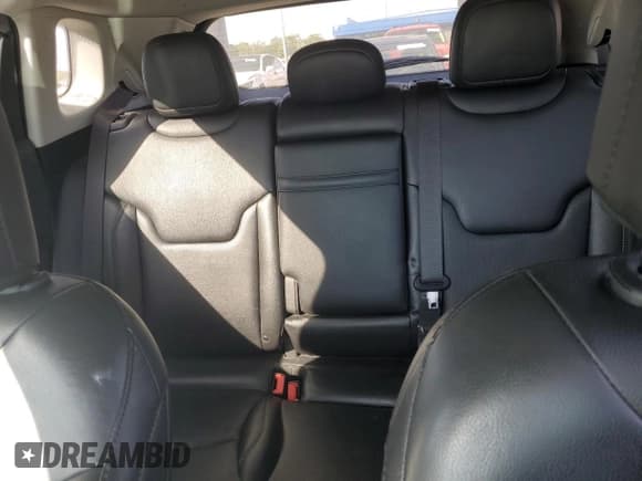 ✅ 2019 Jeep Compass Limited • VIN: 3C4NJDCB5KT669961 • Lot: 82375945. Listed on Copart with 60,233 mi. Free auction sales archive from the USA and detailed vehicle history report at DreamBid. Image 10.