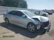 2014 Toyota Camry L z VIN 4T1BF1FK6EU436837, wystawiony jako Copart lot #66160825 z przebiegiem 100 755 mil mil oraz Szkoda całkowita • Salvage title. Historia ofert i sprzedaży dostępna na DreamBid. Obrazek 4.