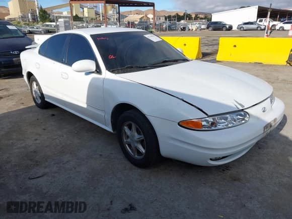 ✅ 2000 Oldsmobile Alero GL2 • VIN: 1G3NL52T2YC414778 • Lot: 42749090. Listed on IAAI with 170,151 mi. Free auction sales archive from the USA and detailed vehicle history report at DreamBid. Image 1.