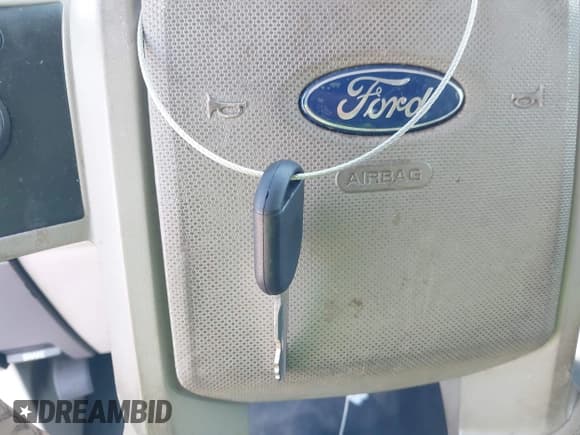 ✅ 2012 Ford Expedition XL • VIN: 1FMJU1F53CEF58123 • Лот: 42892078. Опубликован ранее на IAAI с пробегом 202 387 миль. Бесплатный доступ к архиву аукционных продаж из США и подробный отчёт об истории автомобиля на DreamBid. Изображение 11.