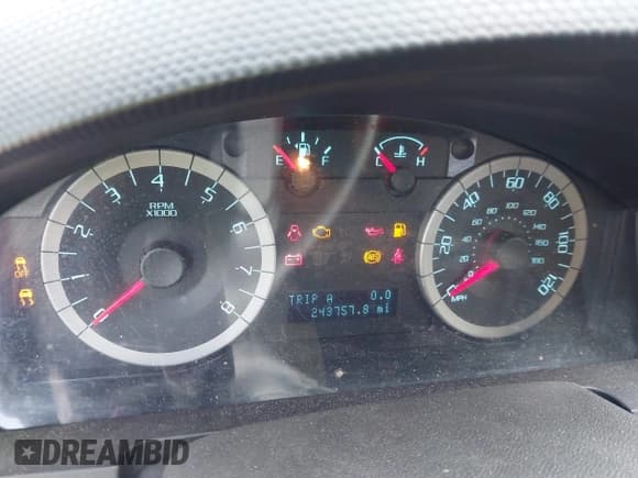 ✅ 2012 Ford Escape XLT • VIN: 1FMCU9DG4CKA36906 • Lot: 42257795. Wystawiony na IAAI z przebiegiem 243 757 mil. Bezpłatny archiwum sprzedaży aukcyjnych z USA i szczegółowy raport historii pojazdu na DreamBid. Zdjęcie 7.