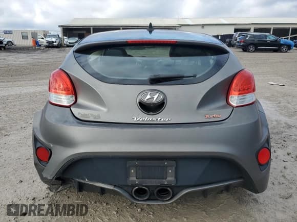 ✅ 2014 Hyundai Veloster Turbo • VIN: KMHTC6AE5EU182601 • Lot: 85443464. Wystawiony na Copart z przebiegiem 106 941 mil. Bezpłatny archiwum sprzedaży aukcyjnych z USA i szczegółowy raport historii pojazdu na DreamBid. Zdjęcie 6.