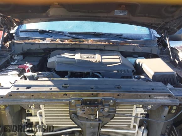 ✅ 2022 Nissan Titan SV • VIN: 1N6AA1EE3NN104176 • Lot: 41159789. Wystawiony na IAAI z przebiegiem 53 991 mil. Bezpłatny archiwum sprzedaży aukcyjnych z USA i szczegółowy raport historii pojazdu na DreamBid. Zdjęcie 10.