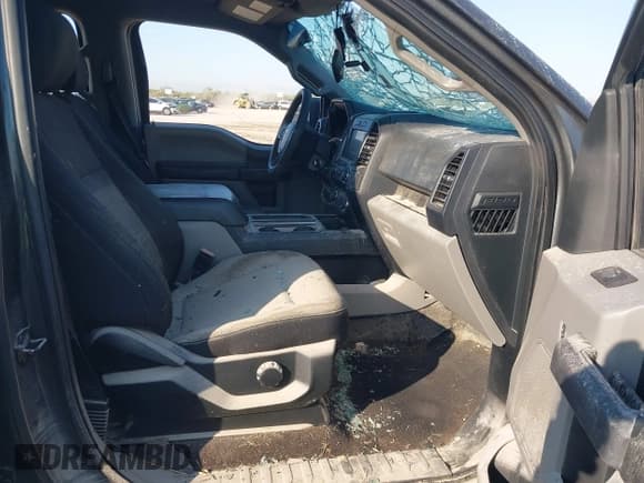 ✅ 2019 Ford F-150 XL • VIN: 1FTEW1CP3KKE78147 • Lot: 43187598. Listed on IAAI with Not provided. Free auction sales archive from the USA and detailed vehicle history report at DreamBid. Image 5.