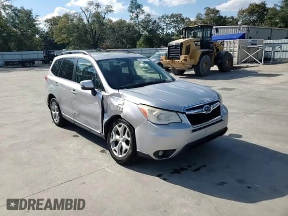 ✅ 2015 Subaru Forester Touring • VIN: JF2SJAWCXFH495252 • Лот: 92071515. Опубликован ранее на Copart с пробегом 142 081 миль. Бесплатный доступ к архиву аукционных продаж из США и подробный отчёт об истории автомобиля на DreamBid. Изображение 14.