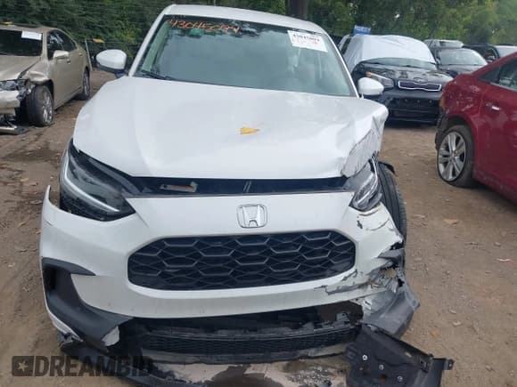 ✅ 2024 Honda HR-V LX • VIN: 3CZRZ2H35RM771808 • Lot: 43045094. Listed on IAAI with 13,817 mi. Free auction sales archive from the USA and detailed vehicle history report at DreamBid. Image 13.