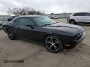 ✅ 2014 Dodge Challenger Shaker • VIN: 2C3CDYBT0EH104812 • Lot: 44061795. Wystawiony na Copart z przebiegiem 136 497 mil. Bezpłatny archiwum sprzedaży aukcyjnych z USA i szczegółowy raport historii pojazdu na DreamBid. Zdjęcie 4.