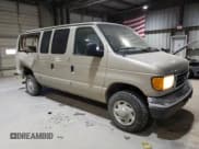✅ 2007 Ford Econoline Passenger XL • VIN: 1FBNE31L47DA80217 • Lot: 84549594. Wystawiony na Copart z przebiegiem 110 199 mil. Bezpłatny archiwum sprzedaży aukcyjnych z USA i szczegółowy raport historii pojazdu na DreamBid. Zdjęcie 4.