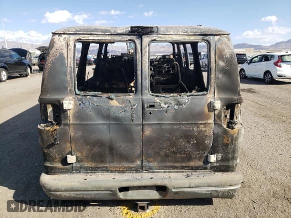 ✅ 1998 Dodge Cargo Conversion • VIN: 2B6HB11Y9WK101461 • Lot: 72640654. Listed on Copart with Not provided. Free auction sales archive from the USA and detailed vehicle history report at DreamBid. Image 6.