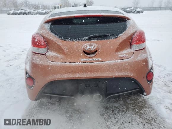 ✅ 2016 Hyundai Veloster Turbo • VIN: KMHTC6AE9GU252295 • Lot: 41462345. Wystawiony na Copart z przebiegiem 151 125 mil. Bezpłatny archiwum sprzedaży aukcyjnych z USA i szczegółowy raport historii pojazdu na DreamBid. Zdjęcie 6.