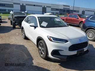 ✅ 2026 Honda HR-V LX • VIN: 3CZRZ2H39TM706922 • Lot: 43294406. Wystawiony na IAAI z przebiegiem 420 mil. Bezpłatny archiwum sprzedaży aukcyjnych z USA i szczegółowy raport historii pojazdu na DreamBid. Zdjęcie 1.