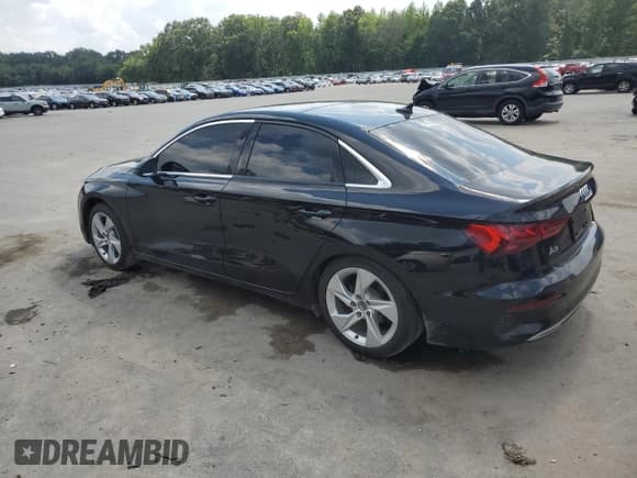 ✅ 2022 Audi A3 Premium • VIN: WAUAUDGY5NA040780 • Lot: 65610035. Wystawiony na Copart z przebiegiem 73 534 mil. Bezpłatny archiwum sprzedaży aukcyjnych z USA i szczegółowy raport historii pojazdu na DreamBid. Zdjęcie 2.