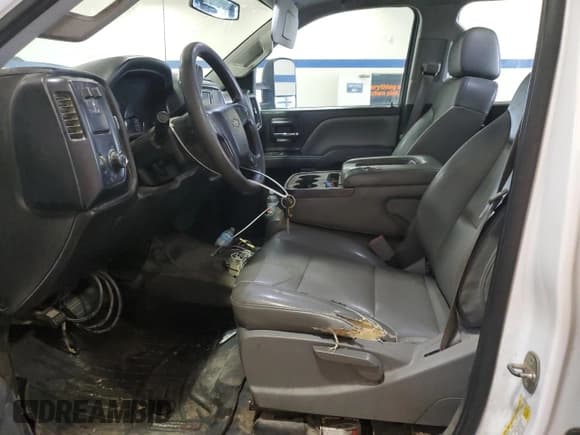 ✅ 2015 Chevrolet Silverado 2500HD Work Truck • VIN: 1GC2CUEGXFZ117229 • Lot: 59947925. Listed on Copart with 203,375 mi. Free auction sales archive from the USA and detailed vehicle history report at DreamBid. Image 7.