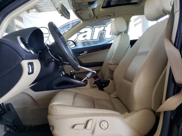 ✅ 2013 Audi A3 Premium Plus • VIN: WAUKJAFM0DA030456 • Lot: 60931685. Listed on Copart with 107,250 mi. Free auction sales archive from the USA and detailed vehicle history report at DreamBid. Image 7.