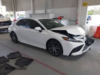 2023 Toyota Camry SE с VIN 4T1G11AK4PU833946, выставлен на аукционе IAAI как лот 43093471 с пробегом 88 999 миль миль и . История ставок и продаж доступна на DreamBid. Изображение 1.