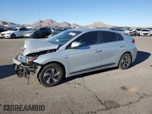 2019 Hyundai Ioniq SEL с VIN KMHC75LC5KU134599, выставлен на аукционе Copart как лот 75652314 с пробегом 73 289 миль миль и Списание • Salvage title. История ставок и продаж доступна на DreamBid. Изображение 1.