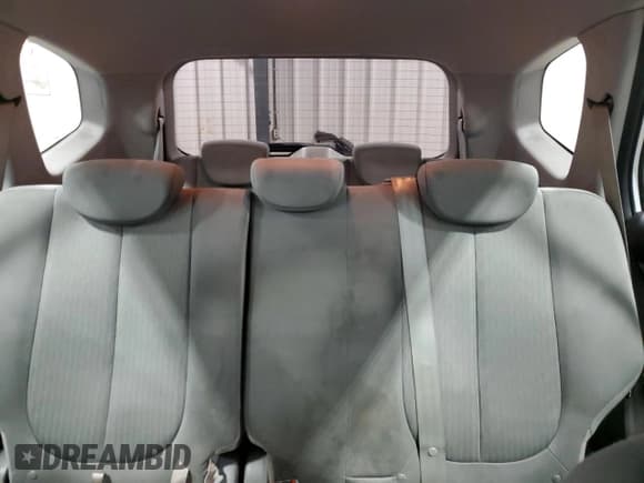 ✅ 2010 Kia Rondo • VIN: KNAHG8C92A7300149 • Лот: 47602685. Опубликован ранее на Copart с пробегом 105 553 миль. Бесплатный доступ к архиву аукционных продаж из США и подробный отчёт об истории автомобиля на DreamBid. Изображение 10.
