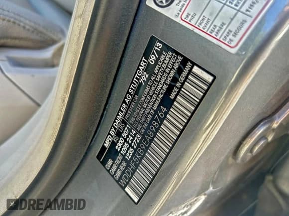 ✅ 2014 Mercedes-Benz E 350 Sport • VIN: WDDHF5KB9EA898764 • Lot: 94830445. Wystawiony na Copart z przebiegiem 141 551 mil. Bezpłatny archiwum sprzedaży aukcyjnych z USA i szczegółowy raport historii pojazdu na DreamBid. Zdjęcie 10.