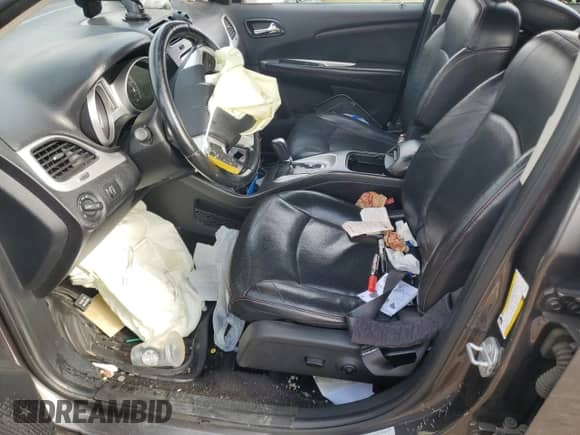 2015 Dodge Journey R/T z VIN 3C4PDCEGXFT674680, wystawiony jako Copart lot #61657615 z przebiegiem 220 397 mil mil oraz Czysty tytuł • Clean title. Historia ofert i sprzedaży dostępna na DreamBid. Obrazek 7.