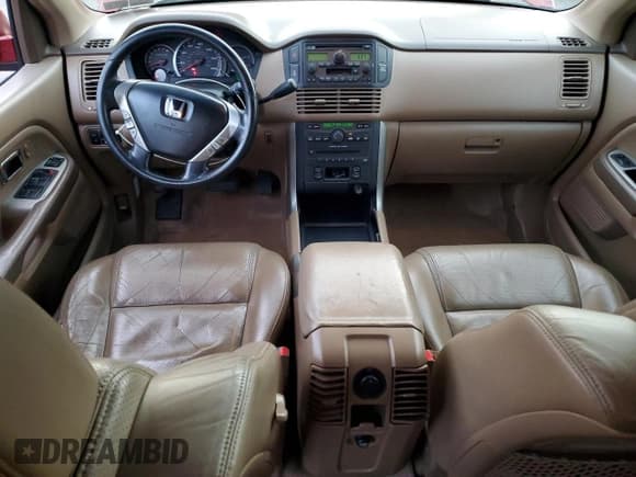 ✅ 2005 Honda Pilot EX-L • VIN: 5FNYF18555B043197 • Lot: 92241975. Wystawiony na Copart z przebiegiem 142 436 mil. Bezpłatny archiwum sprzedaży aukcyjnych z USA i szczegółowy raport historii pojazdu na DreamBid. Zdjęcie 8.