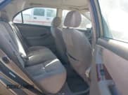 ✅ 2005 Toyota Corolla CE • VIN: 1NXBR32E55Z567440 • Lot: 43589593. Wystawiony na IAAI z przebiegiem 176 784 mil. Bezpłatny archiwum sprzedaży aukcyjnych z USA i szczegółowy raport historii pojazdu na DreamBid. Zdjęcie 8.