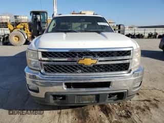 2011 Chevrolet Silverado 3500HD DRW LTZ с VIN 1GC4K1C80BF199473, выставлен на аукционе Copart как лот 85479404 с пробегом 175 576 миль миль и Списание • Salvage title. История ставок и продаж доступна на DreamBid. Изображение 5.
