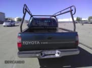 ✅ 1998 Toyota T100 SR5 • VIN: JT4TN14D4W0041404 • Lot: 45799435. Wystawiony na Copart z przebiegiem 340 047 mil. Bezpłatny archiwum sprzedaży aukcyjnych z USA i szczegółowy raport historii pojazdu na DreamBid. Zdjęcie 6.