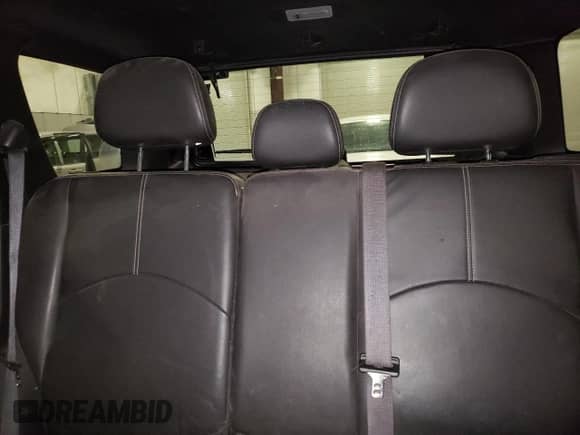 2011 Mercury Mariner Premier z VIN 4M2CN9HG6BKJ05342, wystawiony jako Copart lot #54748555 z przebiegiem 168 073 mil mil oraz Szkoda całkowita • Salvage title. Historia ofert i sprzedaży dostępna na DreamBid. Obrazek 10.