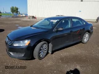 ✅ 2013 Volkswagen Passat Wolfsburg Edition • VIN: 1VWAH7A3XDC117763 • Лот: 66488165. Опубликован ранее на Copart с пробегом 209 504 миль. Бесплатный доступ к архиву аукционных продаж из США и подробный отчёт об истории автомобиля на DreamBid. Изображение 1.